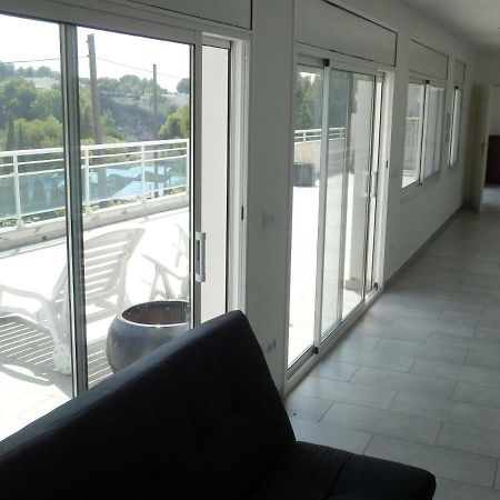 Appartements โรเซส ภายนอก รูปภาพ